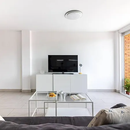Salamanca Apartments! Malaga